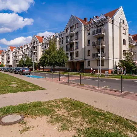Sleepway Apartments- Szyperska Poznań Zewnętrze zdjęcie